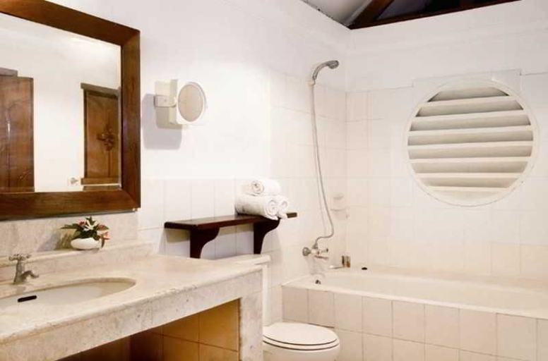 Bathroom, Villa Umah Kupu Seminyak, Badung
