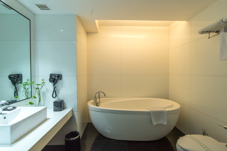 Bathroom 4