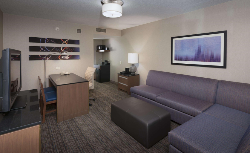 Bedroom 3, Embassy Suites by Hilton Chicago Downtown Magnificent Mile, Cook