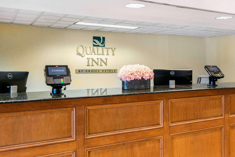 Public Area 2, Quality Inn Edison-New Brunswick, Middlesex