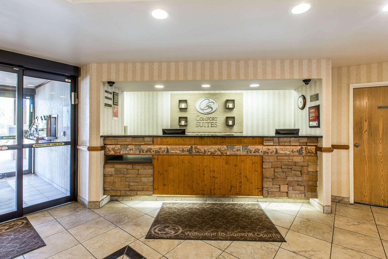Public Area 2, Comfort Suites Summit County, Summit