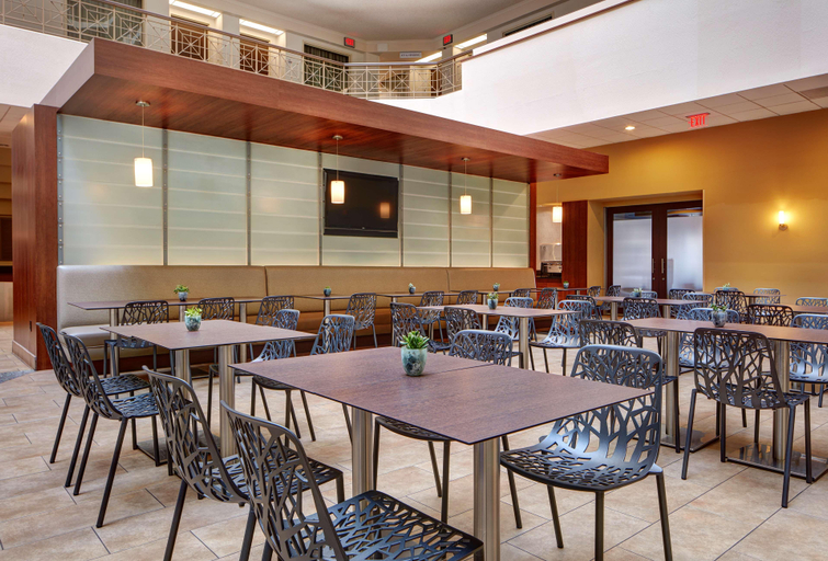 Food & Drinks 5, Embassy Suites by Hilton San Diego La Joll, San Diego