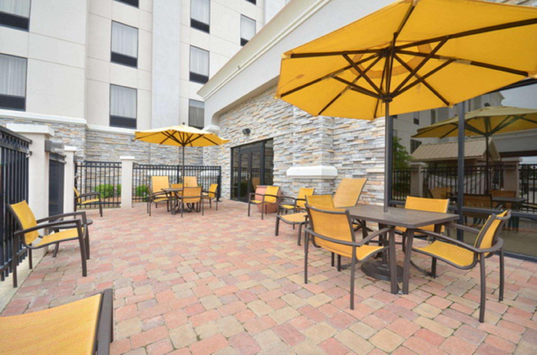 Food & Drinks 5, Hampton Inn & Suites Tulsa/Catoosa, Rogers