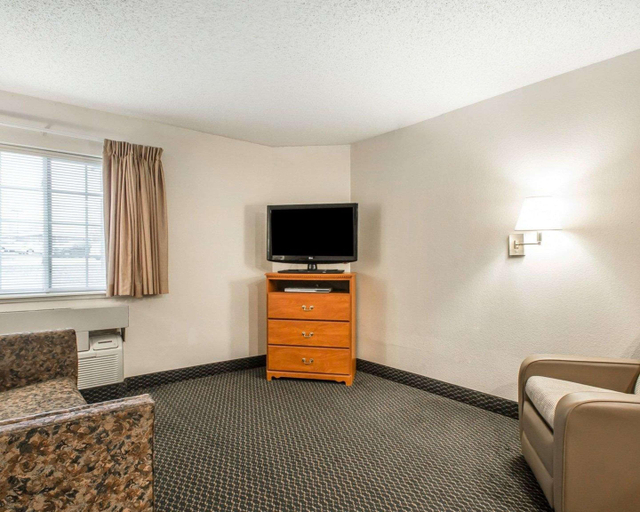 Others 5, Birch Hill Suites Columbia – Hwy 63 & I-70, Boone