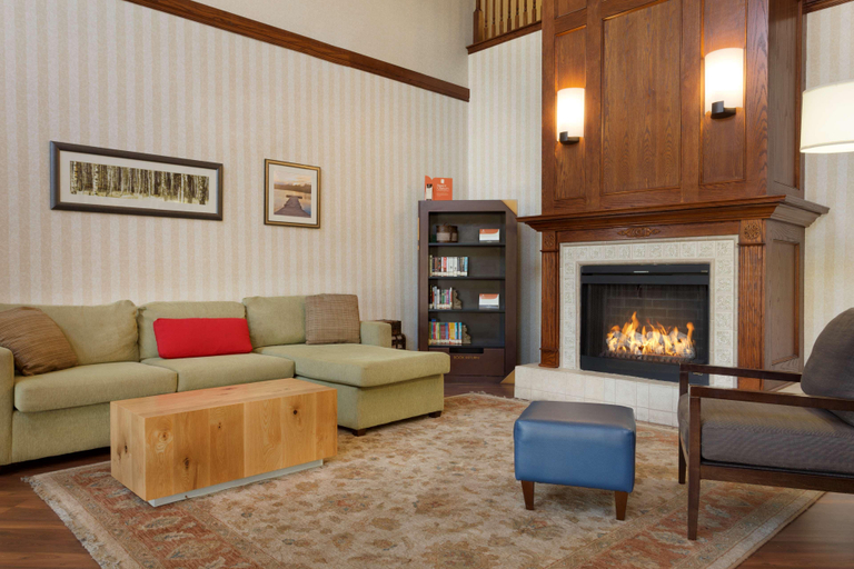 Public Area 2, Country Inn & Suites by Radisson, Norman near University, Cleveland