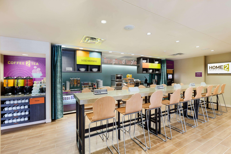 Food & Drinks 5, Home2 Suites By Hilton Omaha/West, Douglas