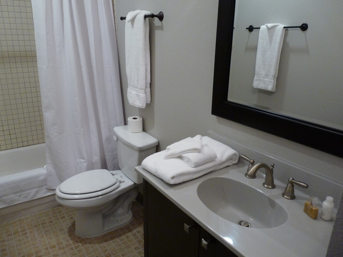 Bathroom, Anthea at the Granite, Bernalillo