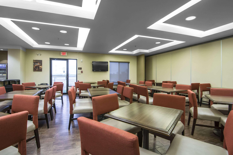 Public Area 2, Comfort Suites Saskatoon, Division No. 11