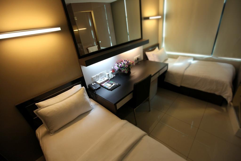 Bedroom 30