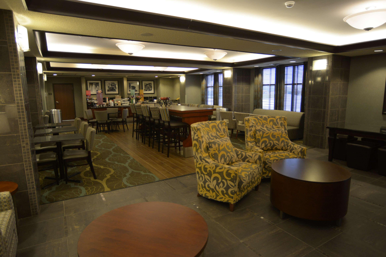 Public Area 2, Hampton Inn Warsaw, Kosciusko