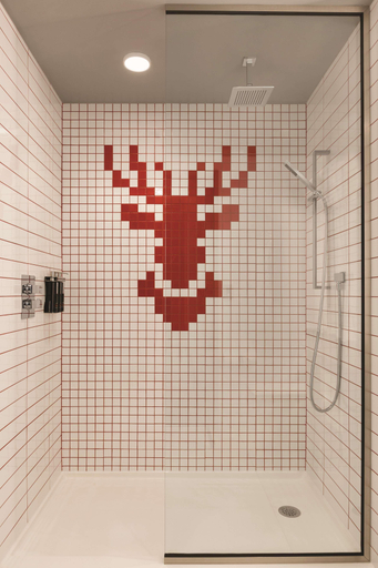 Bathroom 4, Radisson Red Minneapolis Downtown, Hennepin