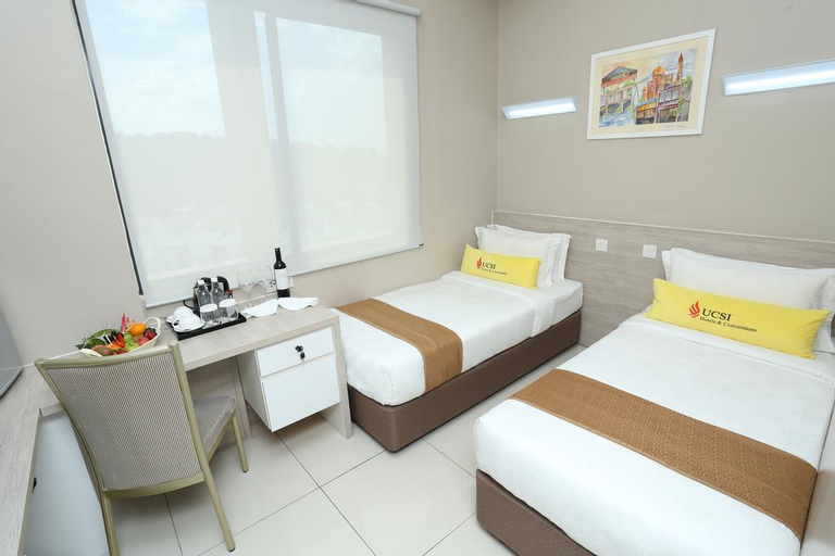 Bedroom 29