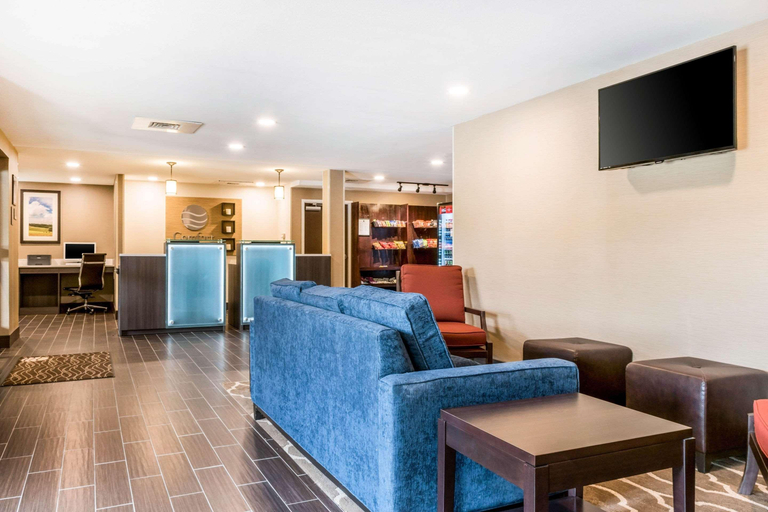 Public Area 2, Comfort Inn Chambersburg Area, Franklin