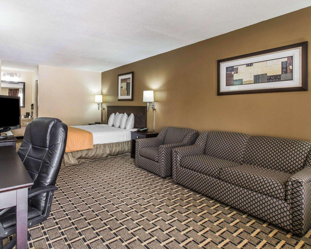 Public Area 2, Quality Inn Kingsland, Camden