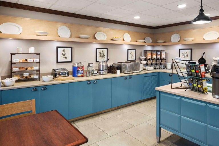Public Area 2, Country Inn & Suites Lexington, Fayette