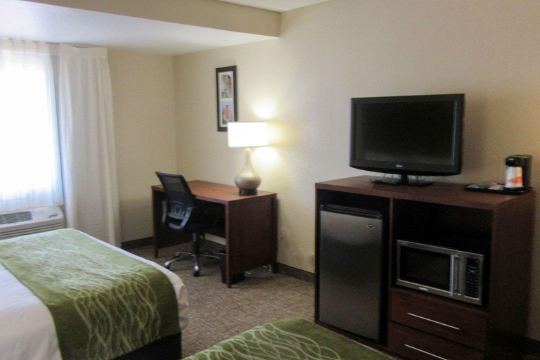 Bedroom 3, Comfort Inn & Suites Northern Phoenix, Maricopa
