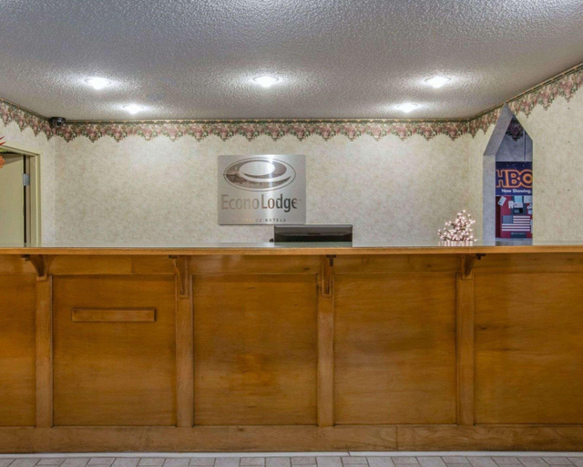 Public Area 2, Econo Lodge Villa Rica, Carroll
