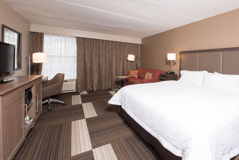 Bedroom 3, Hampton Inn Columbus/Taylorsville/Edinburgh, Bartholomew