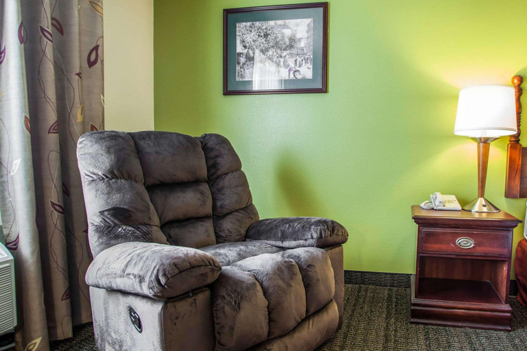 Public Area 2, Quality Inn Florence Muscle Shoals, Lauderdale