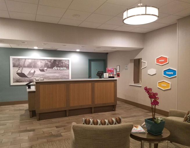 Public Area 2, Hampton Inn Channel Islands Harbor/Oxnard, Ventura