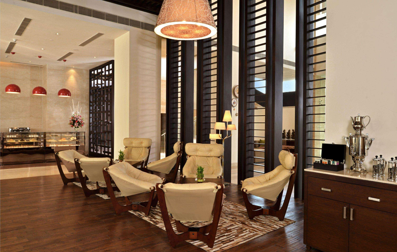 Public Area 4, DoubleTree by Hilton Gurugram Baani Square, Gurgaon
