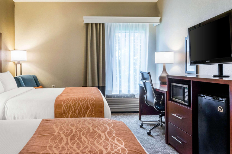 Bedroom 3, Comfort Inn Chambersburg Area, Franklin