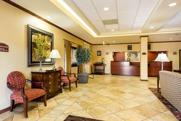 Public Area 2, Comfort Inn & Suites Blytheville, Mississippi