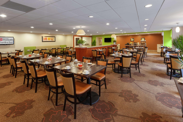 Food & Drinks 2, Hilton Garden Inn Pittsburgh University Place, Allegheny