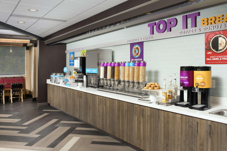 Food & Drinks 5, Tru by Hilton McDonough, Henry