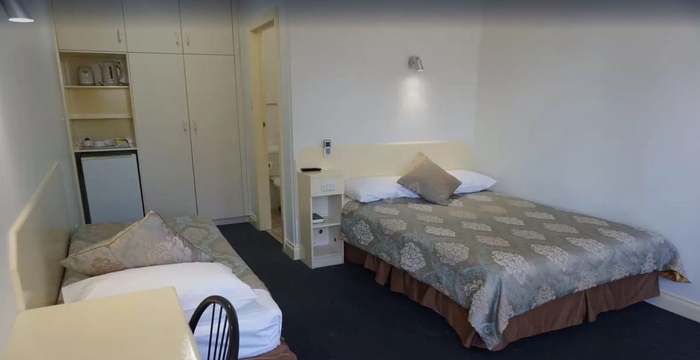 Bedroom 17