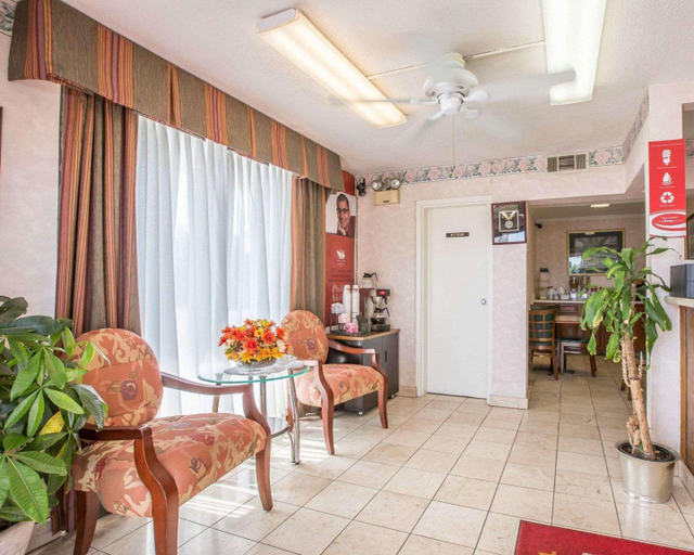 Public Area 2, Econo Lodge Thomson Area, McDuffie