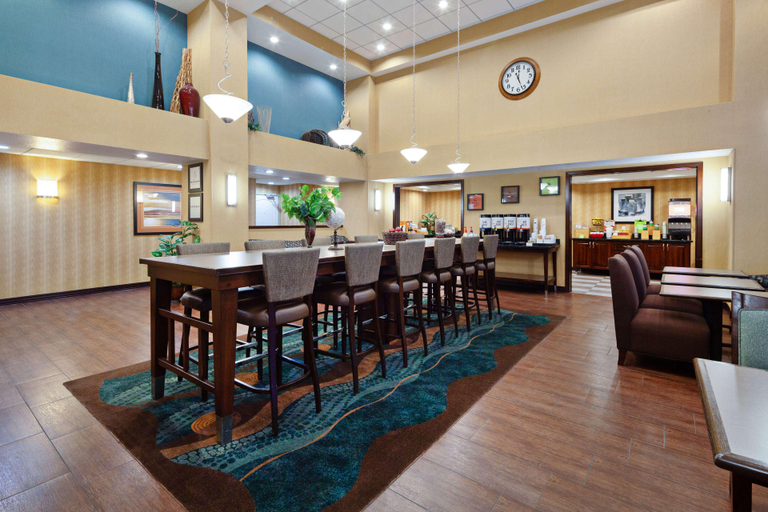 Public Area 2, Hampton Inn & Suites Agoura Hills, Los Angeles
