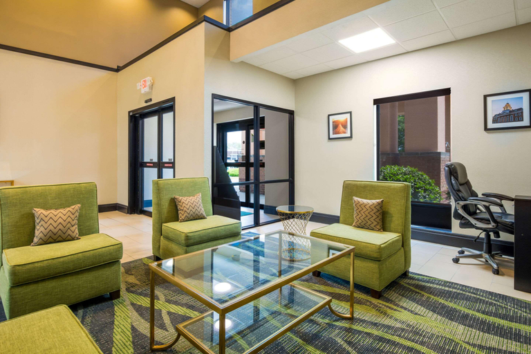 Public Area 5, Quality Inn Jeffersonville Area, Clark