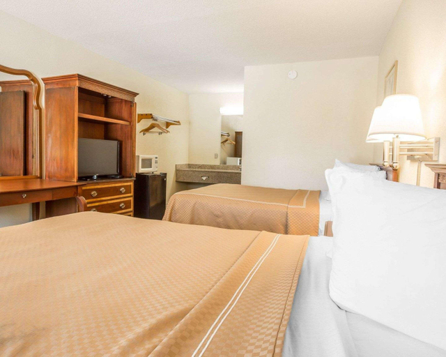 Bedroom 3, Econo Lodge Thomson Area, McDuffie