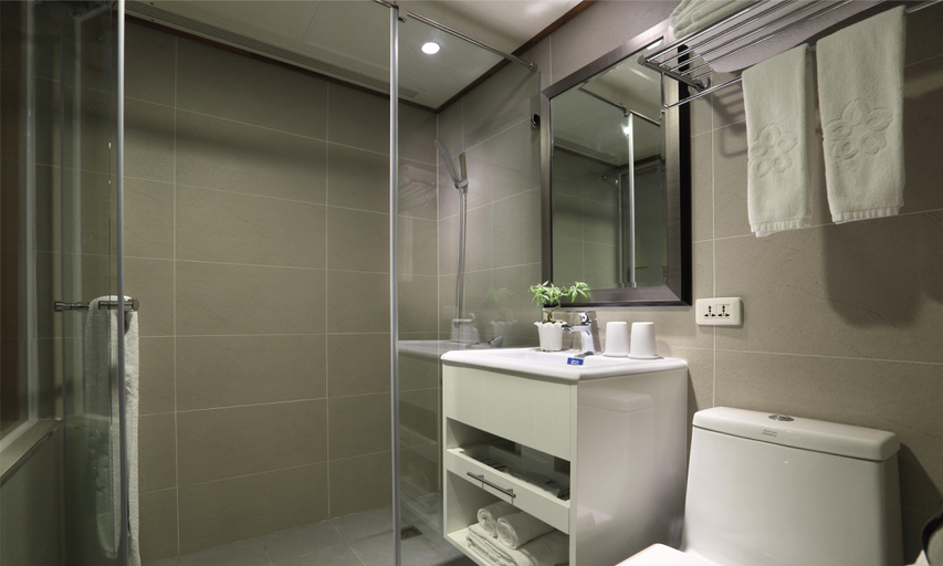 Bathroom, New Image Hotel Kaohsiung, Kaohsiung