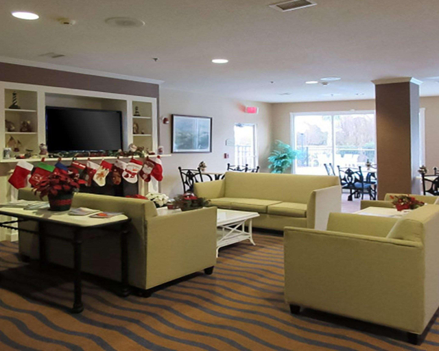 Public Area 2, Blue Water Inn & Suites, Bw Signature Collection, Onslow