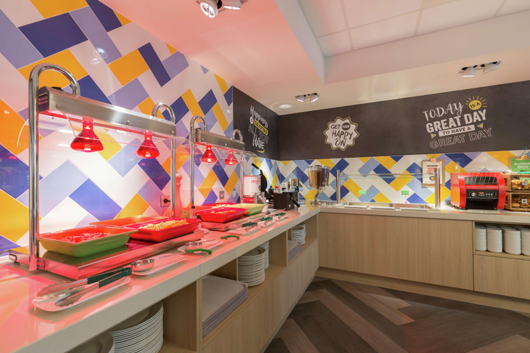 Public Area 2, Hampton by Hilton Antwerp Central Station, Antwerpen