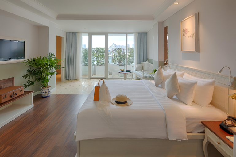 Bedroom 14