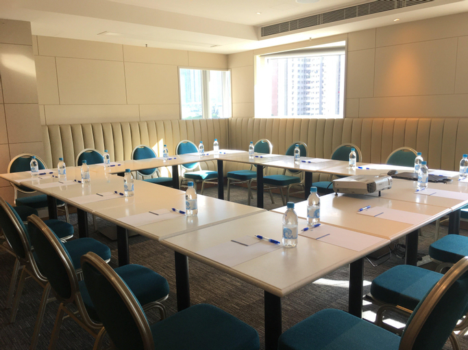 Business Facilities 1, Holiday Inn Express Hong Kong Mongkok, Kowloon