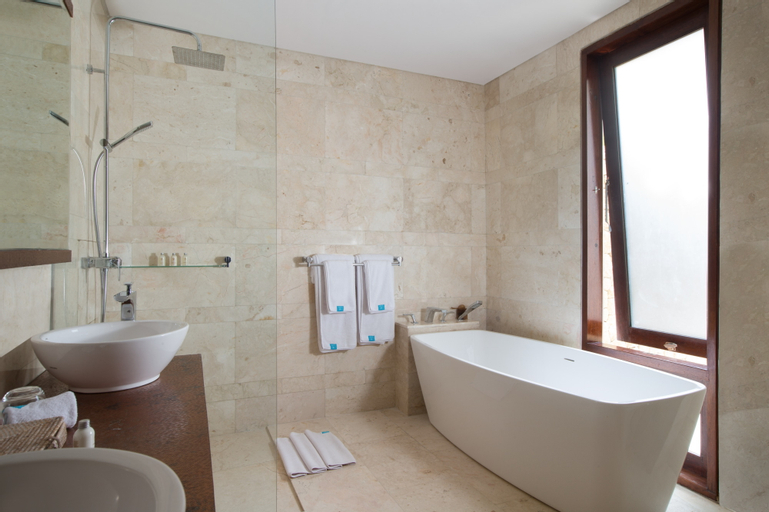 Bathroom 21