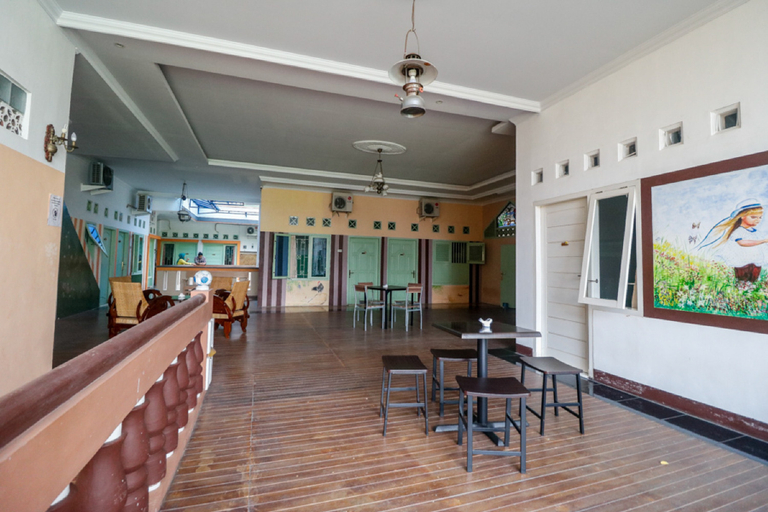 Public Area 2, RedDoorz near Kartini Mall Lampung, Bandar Lampung