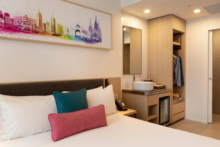 Bedroom 18