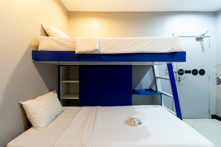 Bedroom 16