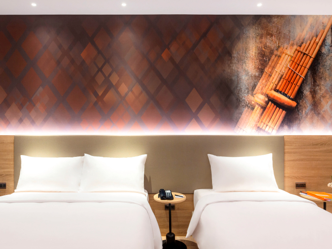 Bedroom 23