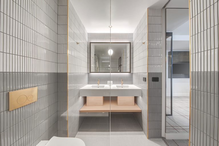 Bathroom 12