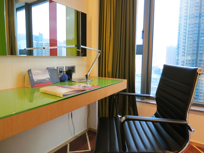 Holiday Inn Express Kowloon East, Sai Kung