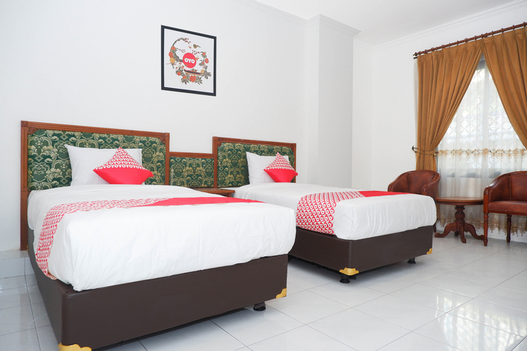 Bedroom 13