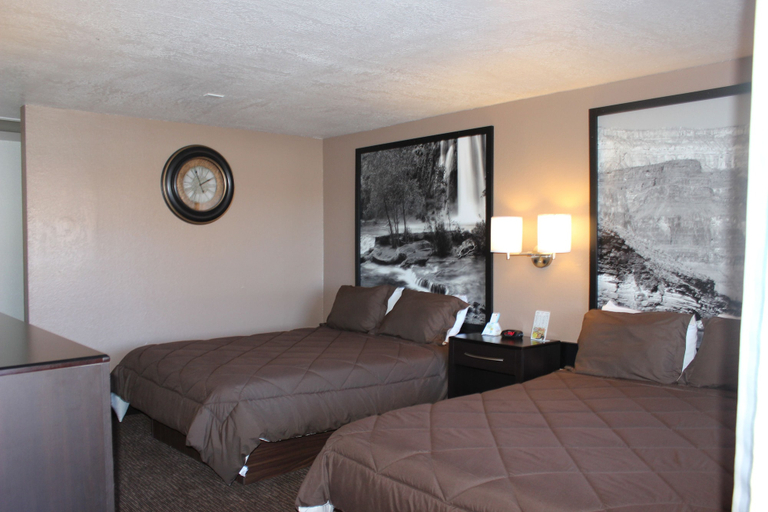 Bedroom 4, Canyon Inn Motel Flagstaff Route-66, Coconino