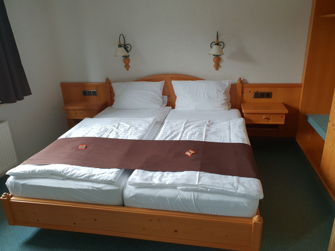 Bedroom 3, Hotel Grüner Baum, Bad Kreuznach