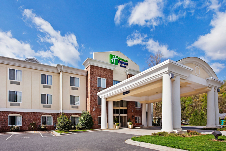 Holiday Inn Express Hotel & Suites Cherokee-Casino, Jackson